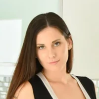 Lilian Stone