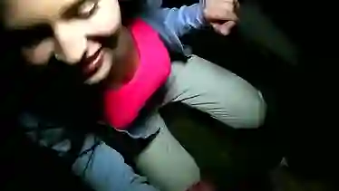Мужик трахнул молодую милую телочку за бабло