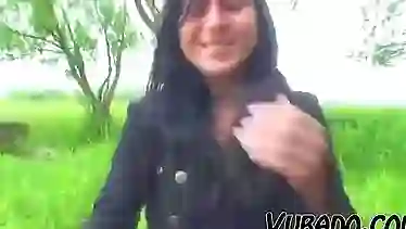 Горячий любительский секс с блядью на природе HD порно.